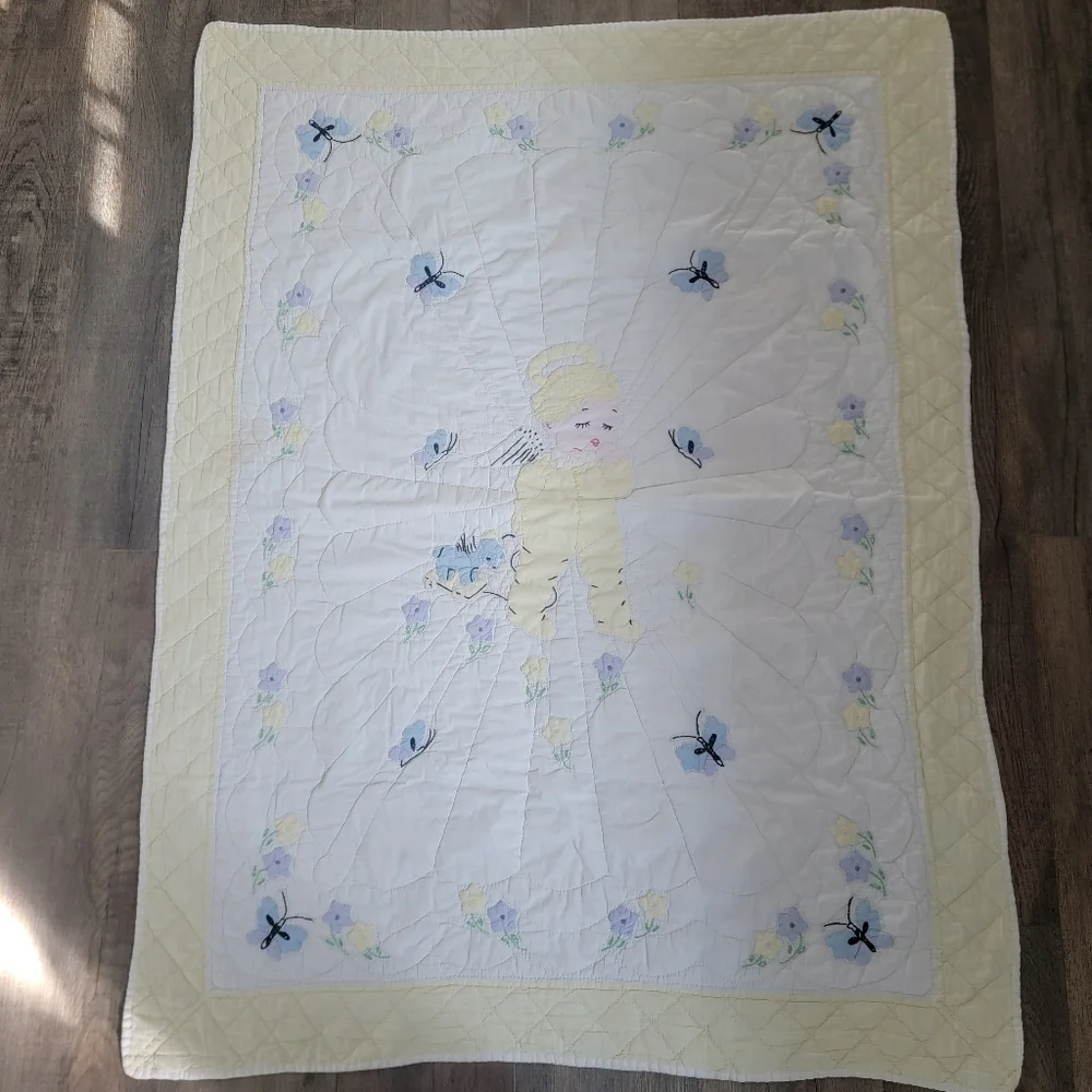 Vintage Handmade Hand Quilted Baby Quilt Blanket Embroidery Nursery 37”x49”